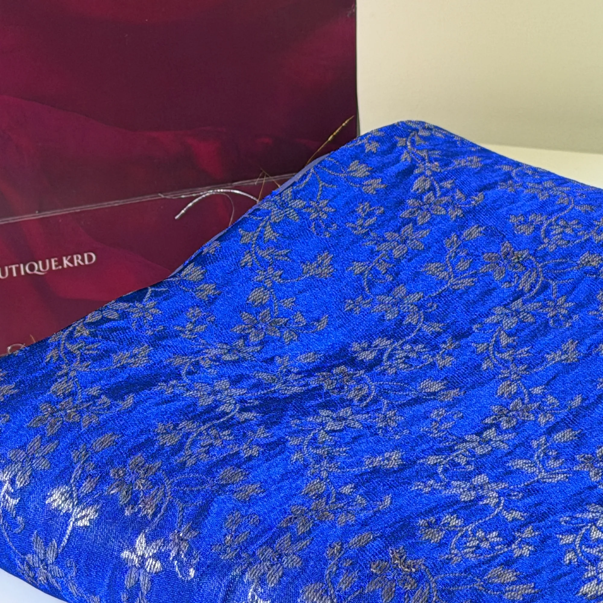 کەوای گوڵداری کاڵ — شین