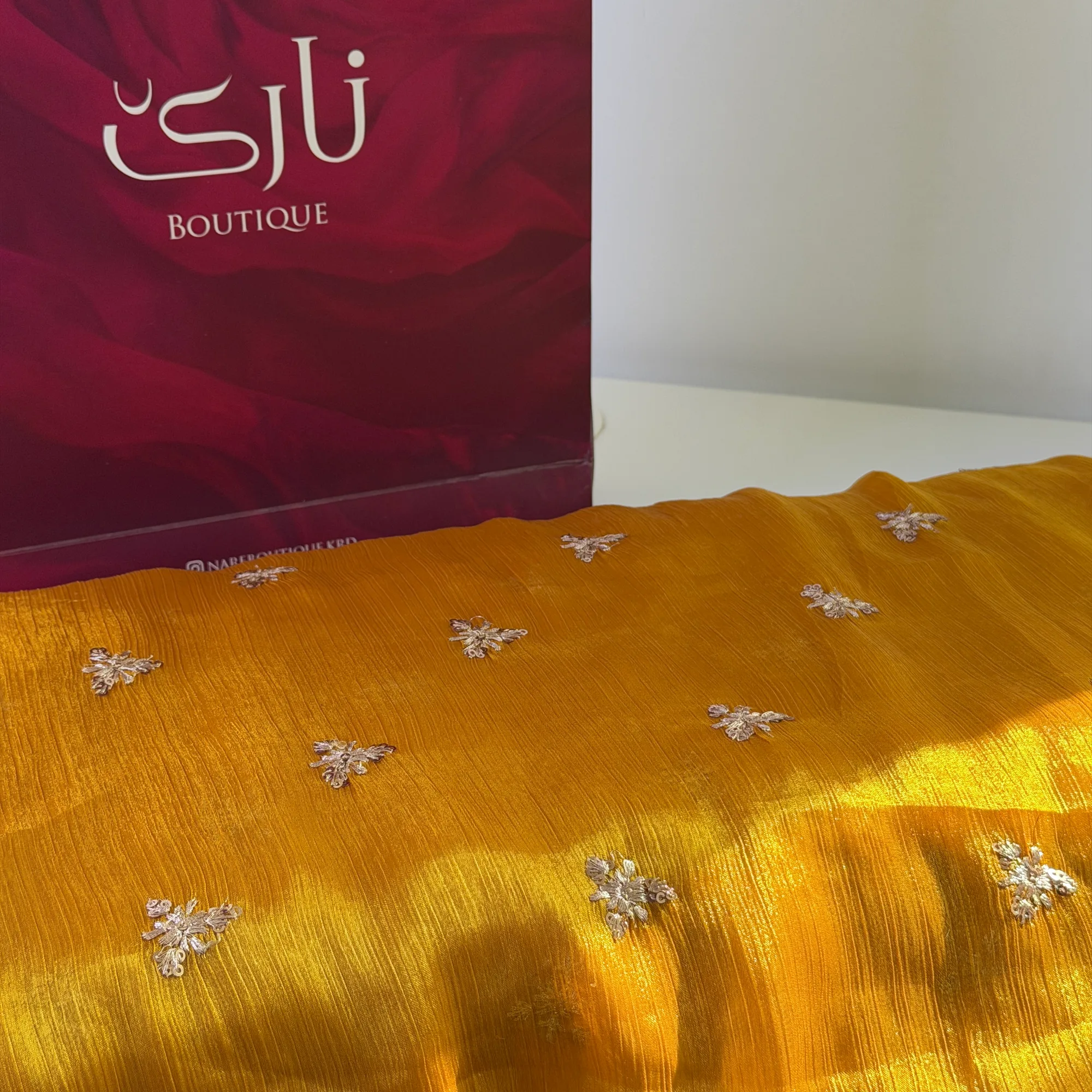 کەوای نەخشی تاڵ تاڵی فێندی