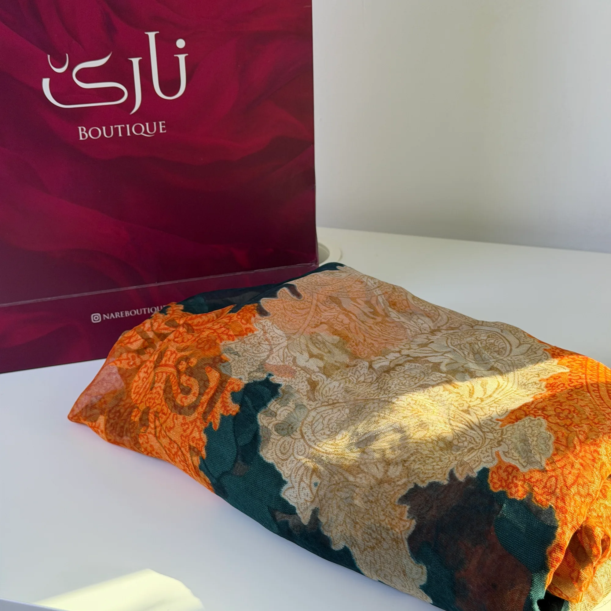 کراسی گوندی نارێ — پرتەقاڵی