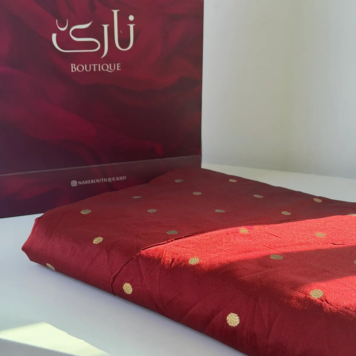 تافتەی خال خال — سووری تۆخ