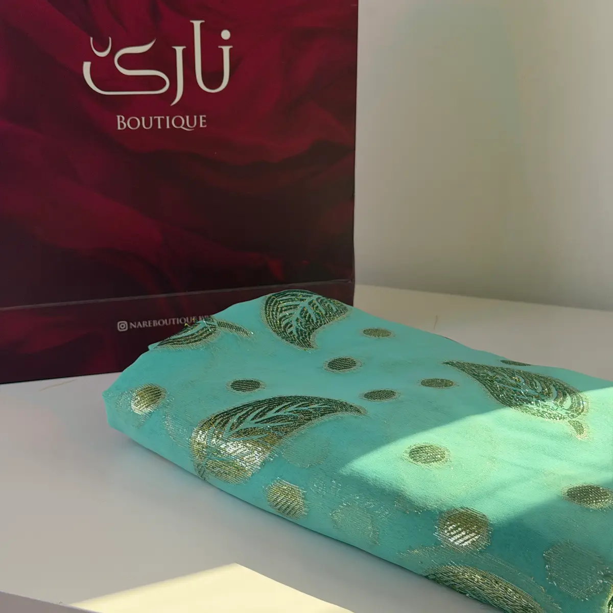 نازنازی کاڵی نارێ — فیرووزەیی