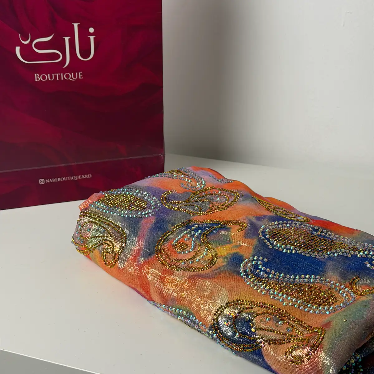 کرسی نقێم قولاپی